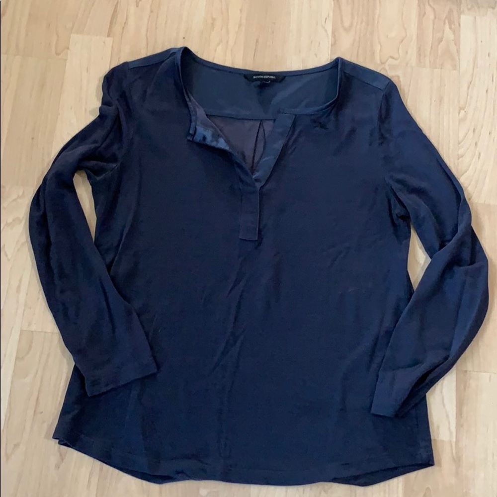 Banana Republic silk/cotton Henley shirt